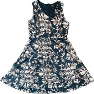 Maggy London Dress Polyester Stretch Fit & Flare Dress Blue & Purple